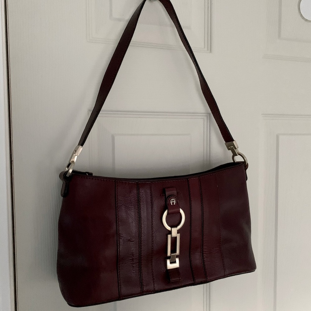 Etienne Aigner purse